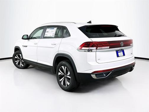 2026 Volkswagen Atlas Cross Sport 2.0T SE