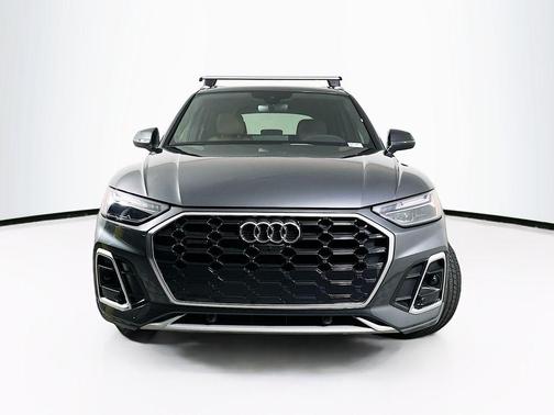 2023 Audi Q5 45 S line quattro Premium