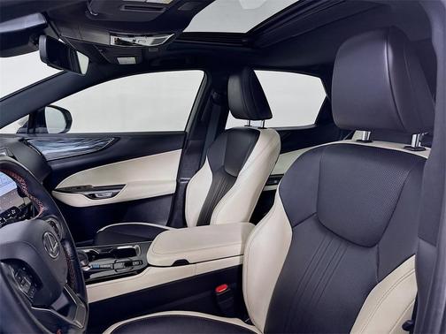 2024 Lexus NX 250 Premium