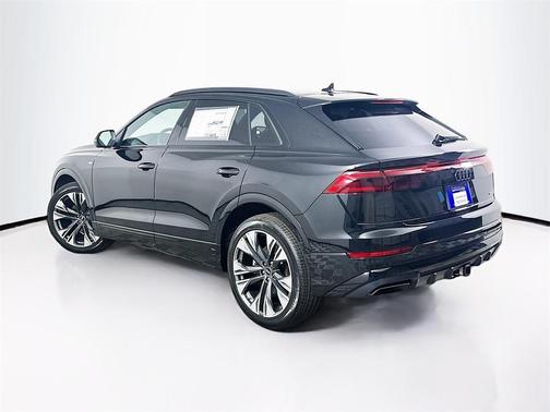 2026 Audi Q8 Premium Plus