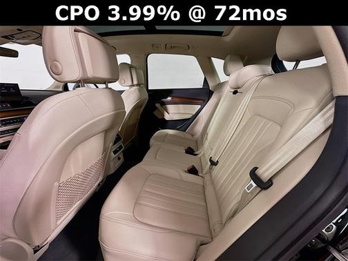 2023 Audi Q5 45 S line quattro Premium