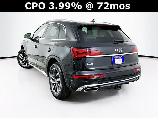 2023 Audi Q5 45 S line quattro Premium