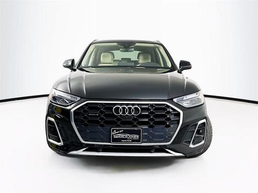 2023 Audi Q5 45 S line quattro Premium