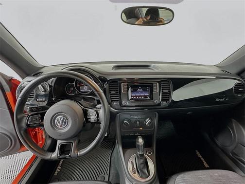 2019 Volkswagen Beetle 2.0T S