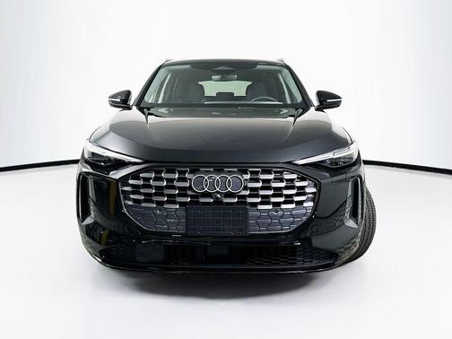 2025 Audi Q5 2.0T quattro Premium