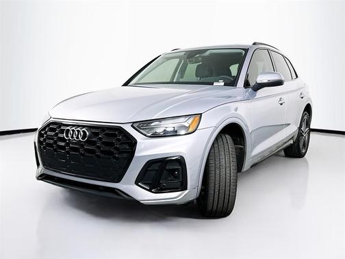 2023 Audi Q5 e 55 S line quattro Premium