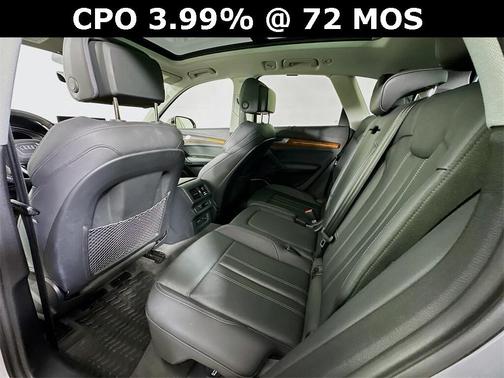 2023 Audi Q5 e 55 S line quattro Premium