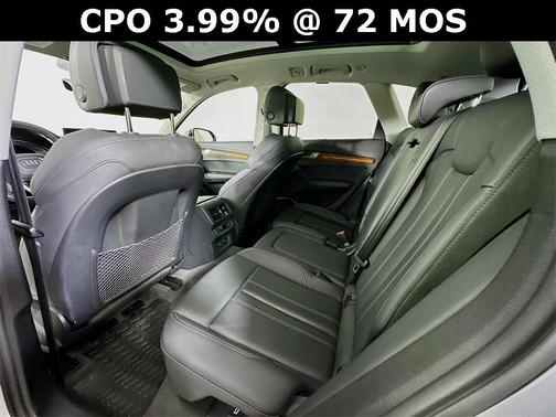 2023 Audi Q5 e 55 S line quattro Premium