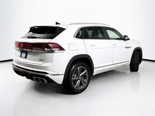 2024 Volkswagen Atlas Cross Sport 2.0T SEL R-Line