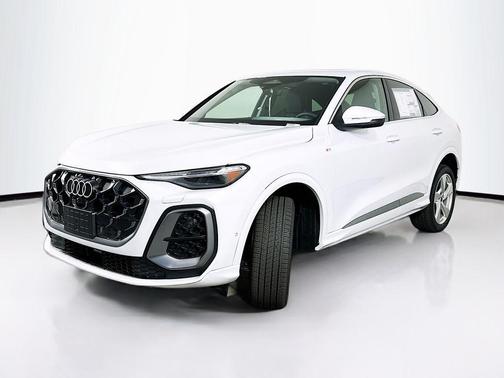 Glacier White Metallic 2025 Audi Q5 2.0T Premium