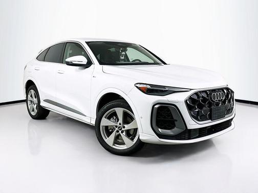 Glacier White Metallic 2025 Audi Q5 2.0T Premium