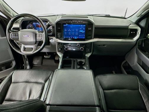 Blue Metallic 2022 Ford F-150 XLT