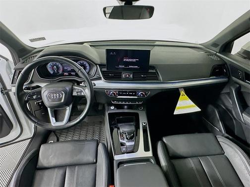 2021 Audi Q5 45 Prestige