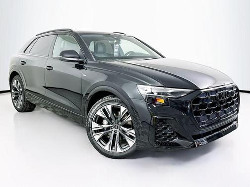 Mythos Black Metallic 2026 Audi Q8 55 Premium