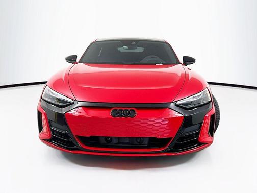 Tango Red Metallic 2024 Audi e-tron GT Premium Plus