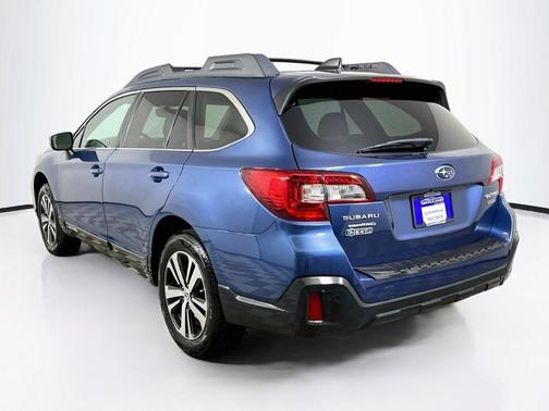 Abyss Blue Pearl 2019 Subaru Outback 2.5i Limited
