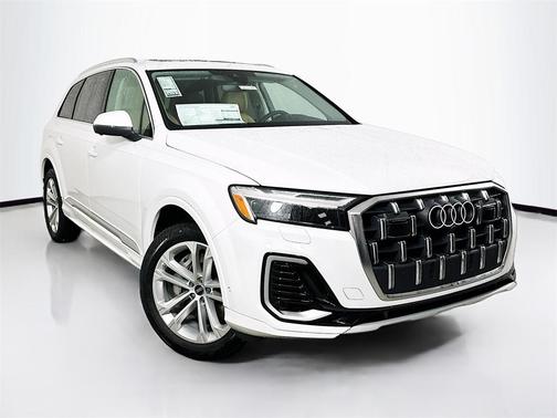 2025 Audi Q7 45 Premium