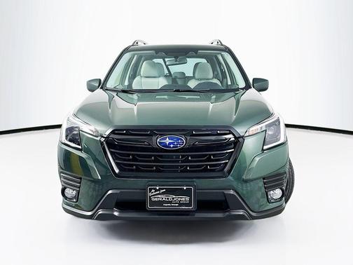 Cascade Green Silica 2023 Subaru Forester 2.5i Premium