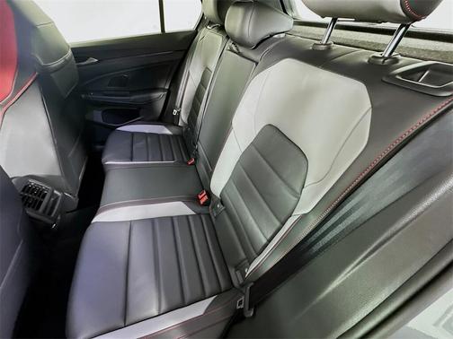 2026 Volkswagen Golf GTI 2.0T SE