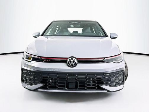 2026 Volkswagen Golf GTI 2.0T SE