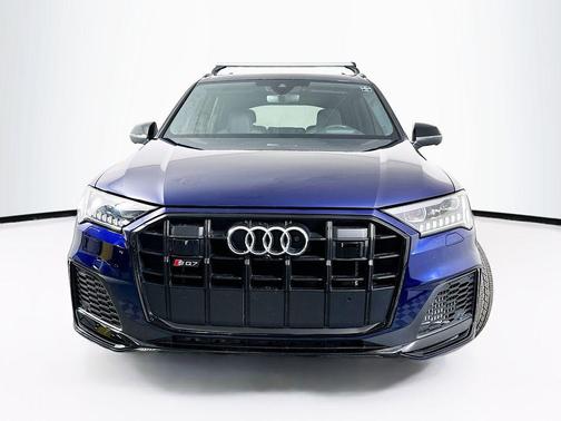Navarra Blue Metallic 2023 Audi SQ7 4.0T Premium Plus