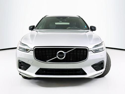 2020 Volvo XC60 T5 R-Design