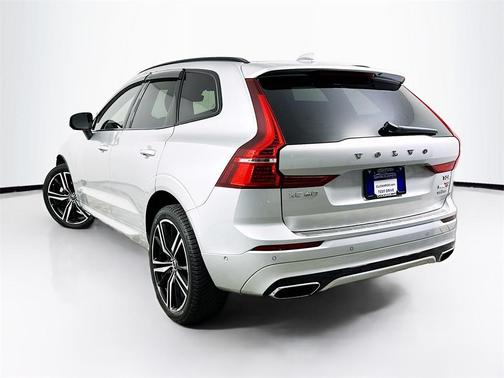 2020 Volvo XC60 T5 R-Design