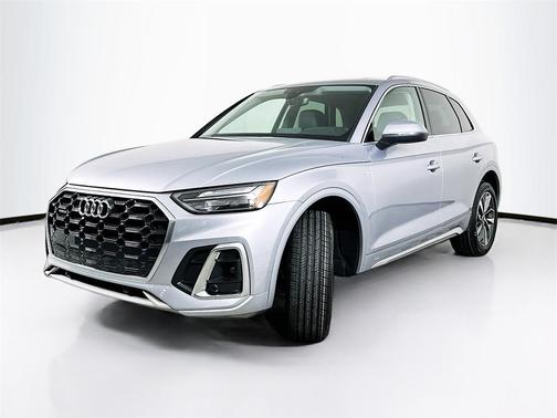2022 Audi Q5 45 S line quattro Premium
