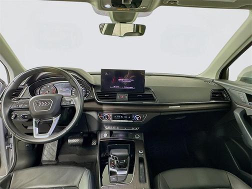 2022 Audi Q5 45 S line quattro Premium