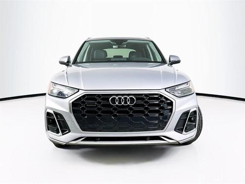 2022 Audi Q5 45 S line quattro Premium