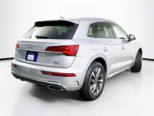 2022 Audi Q5 45 S line quattro Premium