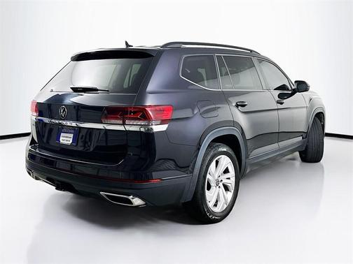 2023 Volkswagen Atlas 3.6L SE w/Technology