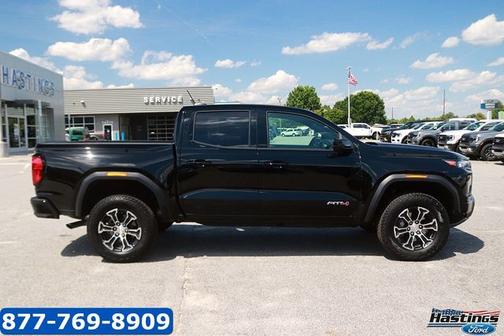 Onyx Black 2025 GMC Canyon AT4