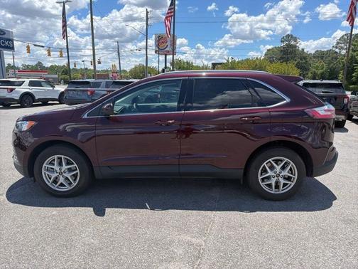 BURGUNDY VELVET MET TINT CC 2024 Ford Edge SEL