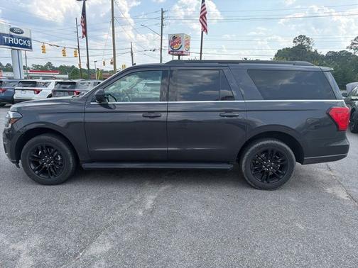 DARK MATTER PC 2024 Ford Expedition XLT