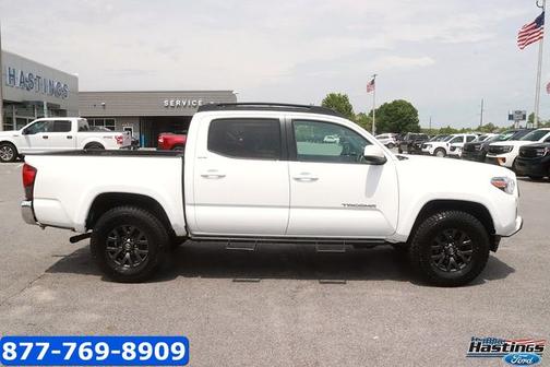 Super White 2020 Toyota Tacoma SR5
