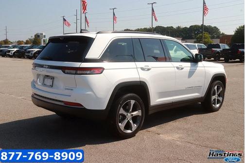 Bright White Clearcoat 2026 Jeep Grand Cherokee LIMITED