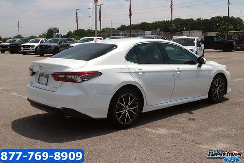 Desert Wind 2023 Toyota Camry XLE