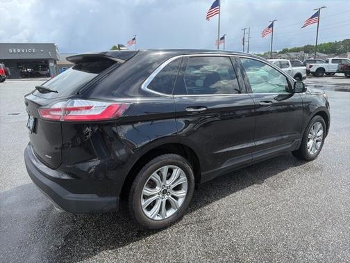 AGATE BLACK METALLIC 2023 Ford Edge TITANIUM
