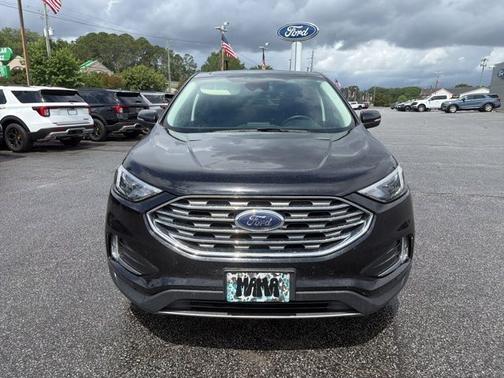 AGATE BLACK METALLIC 2023 Ford Edge TITANIUM