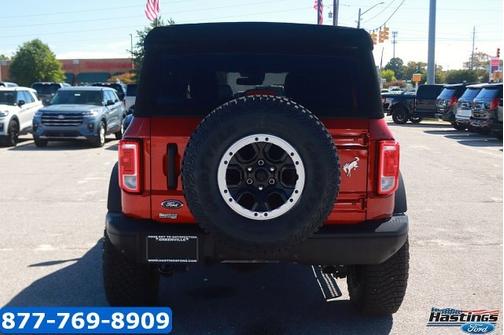 HOT PEPPER RED MET TINT CC 2022 Ford Bronco BLACK DIAMOND
