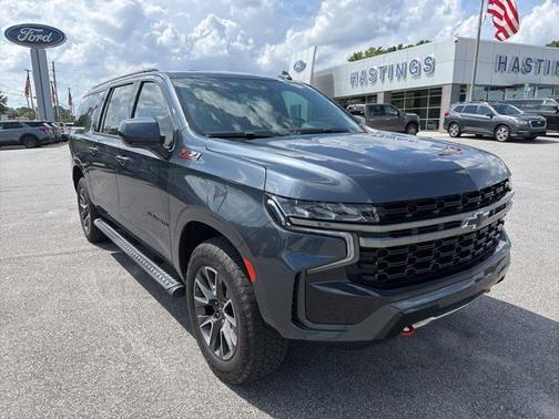 Shadow Gray Metallic 2021 Chevrolet Suburban Z71