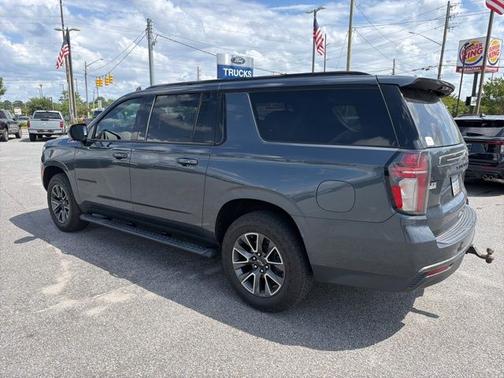 Shadow Gray Metallic 2021 Chevrolet Suburban Z71