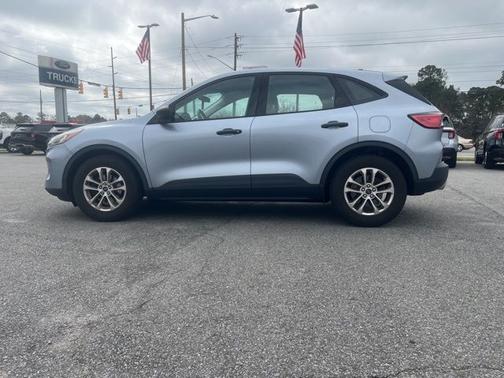 2022 Ford Escape S