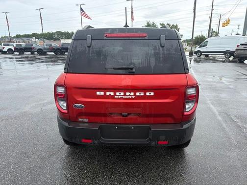 HOT PEPPER RED METALLIC TC 2024 Ford Bronco Sport OUTER BANKS