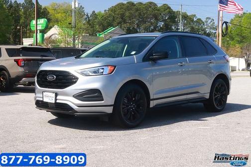 ICONIC SILVER 2024 Ford Edge SE