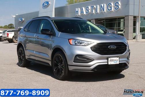ICONIC SILVER 2024 Ford Edge SE