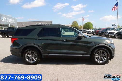 FORGED GREEN METALLIC 2021 Ford Explorer XLT