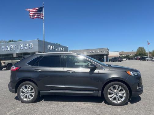 MAGNETIC METALLIC 2020 Ford Edge TITANIUM