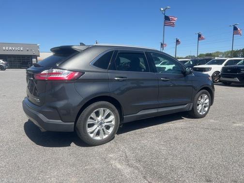 MAGNETIC METALLIC 2020 Ford Edge TITANIUM